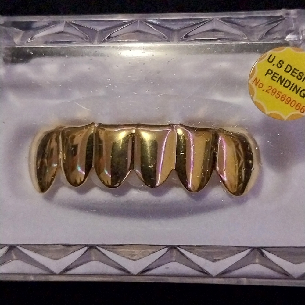 Gold Upper Grillz Tooth Cover
